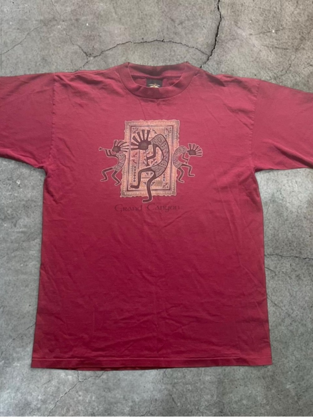 Grand Canyon National Park
Red Graphic Tee
